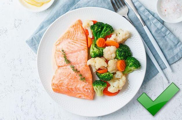S gastritisom možete jesti nemasnu ribu s kuhanim povrćem